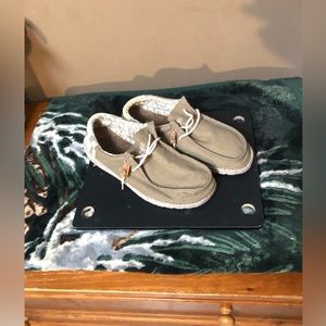 Desert Twist Hey Dudes.